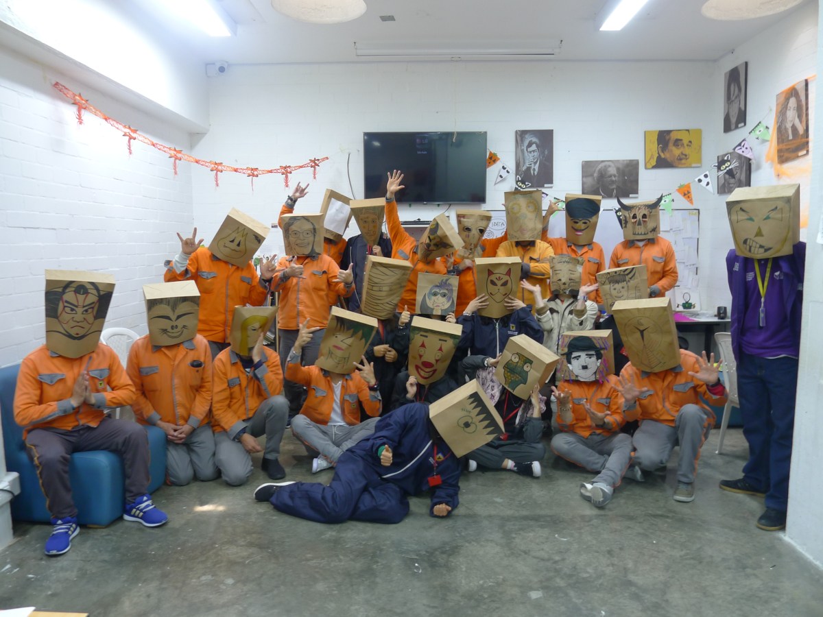 Máscaras en la Cárcel Distrital (2023)